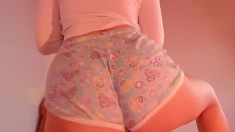 Snapshot of harley_red chatting on January 16, 2025, 9:59 am Annie online show from January 16, 2025, 9:59 am