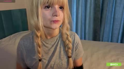 Snapshot of harleyheat69 chatting on December 17, 2025, 7:47 am Hanna online show from December 17, 2025, 7:47 am