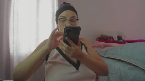 Snapshot of harleynapier chatting on October 12, 2025, 4:39 pm Natii online show from October 12, 2025, 4:39 pm