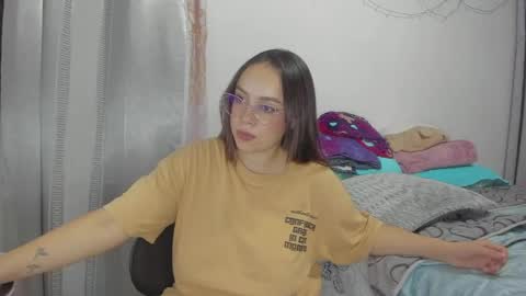 Natii  online show from May 8, 2026, 12:38 am