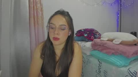 Natii  online show from May 16, 2026, 11:03 pm