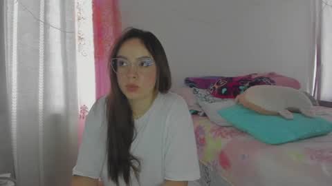 Natii  online show from June 24, 2026, 7:24 pm