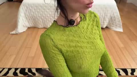 Harlow  online show from March 29, 2026, 4:40 pm