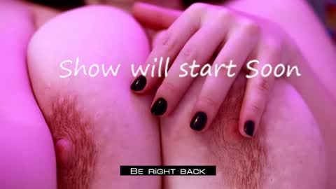 Snapshot of harmonicdiv chatting on January 13, 2025, 5:33 am Sophia online show from January 13, 2025, 5:33 am