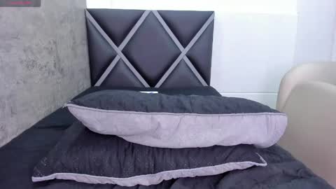 Snapshot of harmony_01 chatting on May 19, 2026, 8:37 pm harmony_01 online show from May 19, 2026, 8:37 pm