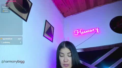 Snapshot of harmony_bigbreasts chatting on June 11, 2026, 12:32 am HELP ME GET 100 THUMBS UP - INDEPENDENT MODEL online show from June 11, 2026, 12:32 am