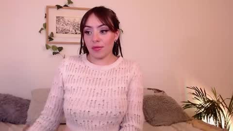 Snapshot of harmonyy01 chatting on January 14, 2025, 5:19 am Harmony Please help me to reach 100 thumbs up online show from January 14, 2025, 5:19 am