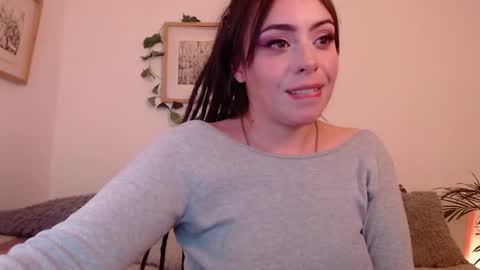 Snapshot of harmonyy01 chatting on February 17, 2025, 6:53 am Harmony Please help me to reach 100 thumbs up online show from February 17, 2025, 6:53 am