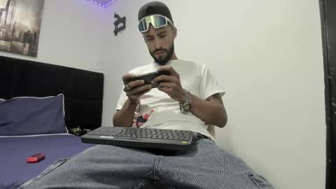 Snapshot of harold_999 chatting on October 12, 2025, 9:58 pm harold_999 online show from October 12, 2025, 9:58 pm