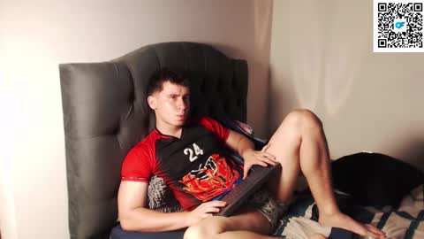 Sebastian online show from September 18, 2025, 2:02 am