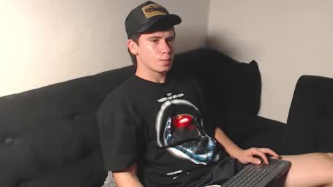 Sebastian online show from October 30, 2025, 4:47 am