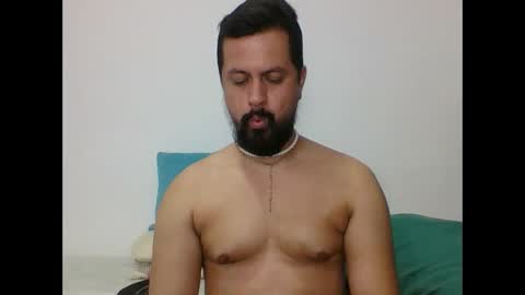 Snapshot of harry_goldenmillerx10fun chatting on February 11, 2025, 12:38 am Harry online show from February 11, 2025, 12:38 am