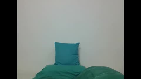 Snapshot of harry_goldenmillerx10fun chatting on September 26, 2025, 10:14 pm Harry online show from September 26, 2025, 10:14 pm