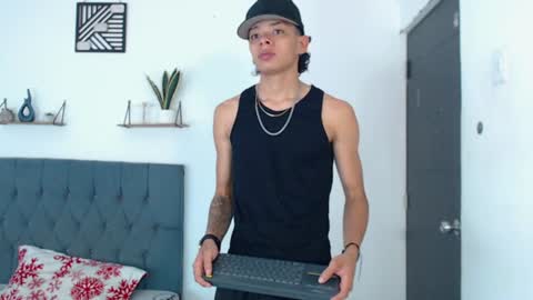 Snapshot of harry_jhonsonn chatting on June 19, 2026, 3:55 am Harry online show from June 19, 2026, 3:55 am