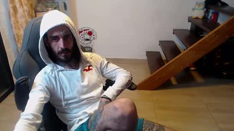 Snapshot of harry_reems_ chatting on January 2, 2025, 11:27 pm OMAR online show from January 2, 2025, 11:27 pm