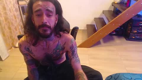 Snapshot of harry_reems_ chatting on January 10, 2025, 2:14 am OMAR online show from January 10, 2025, 2:14 am