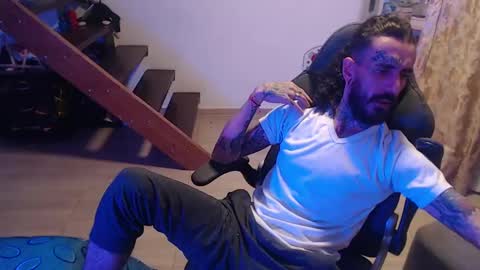 Snapshot of harry_reems_ chatting on January 21, 2025, 8:30 am OMAR online show from January 21, 2025, 8:30 am