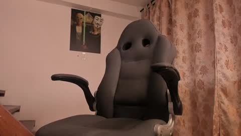 Snapshot of harry_reems_ chatting on January 30, 2025, 9:25 am OMAR online show from January 30, 2025, 9:25 am