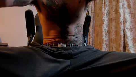 Snapshot of harry_reems_ chatting on February 13, 2025, 10:43 pm OMAR online show from February 13, 2025, 10:43 pm