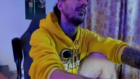 Snapshot of harry_reems_ chatting on February 25, 2025, 1:52 am OMAR online show from February 25, 2025, 1:52 am