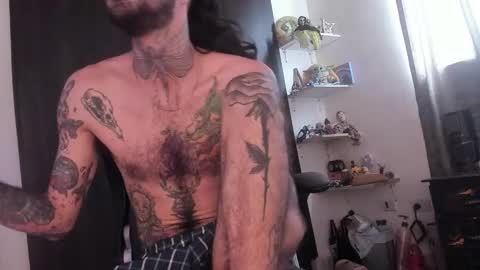 Snapshot of harry_reems_ chatting on October 28, 2025, 3:47 pm OMAR online show from October 28, 2025, 3:47 pm