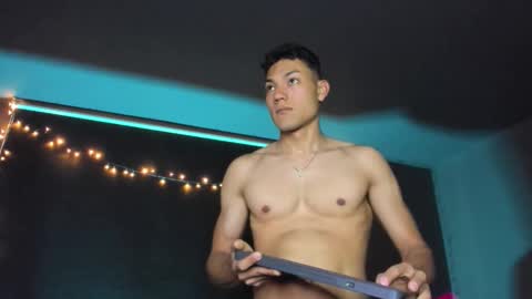 Snapshot of harrydavidsonx chatting on September 27, 2025, 2:11 pm ... online show from September 27, 2025, 2:11 pm