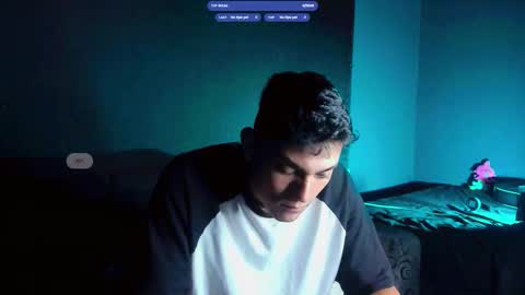 Snapshot of harrydavidsonx chatting on November 8, 2025, 10:37 am ... online show from November 8, 2025, 10:37 am