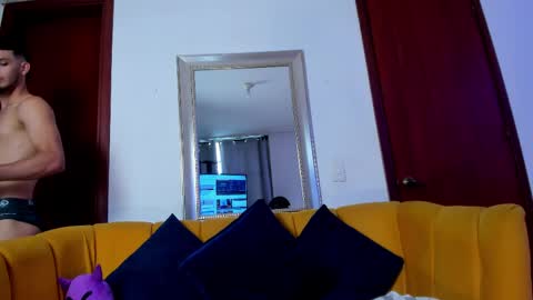 Snapshot of harryfosster chatting on May 14, 2026, 6:58 pm Harry online show from May 14, 2026, 6:58 pm