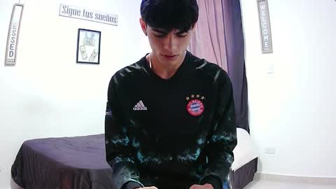 harry thomson online show from December 16, 2025, 4:23 pm