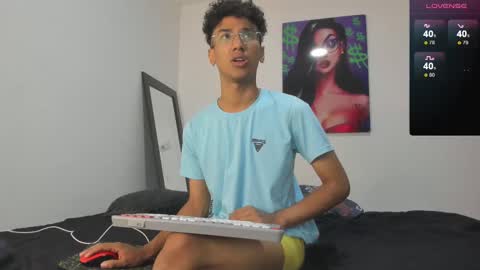 Snapshot of harrytwink18 chatting on February 28, 2025, 6:20 pm HARRY online show from February 28, 2025, 6:20 pm