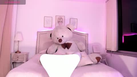 Snapshot of haru__kii chatting on November 11, 2025, 2:33 am haru online show from November 11, 2025, 2:33 am