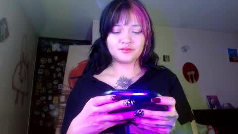 Im Emily and I could be the love of your life    online show from April 27, 2026, 3:04 am