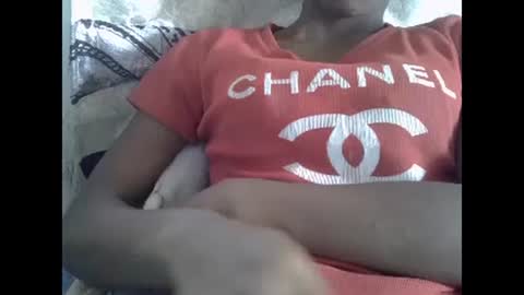 Snapshot of harysette chatting on February 14, 2025, 9:34 am harysette online show from February 14, 2025, 9:34 am