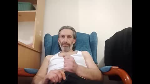 hasanresay1982726303 online show from May 31, 2026, 6:09 pm
