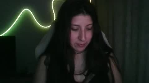 lady online show from February 5, 2026, 4:28 am