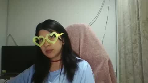 lady online show from April 16, 2026, 1:50 am
