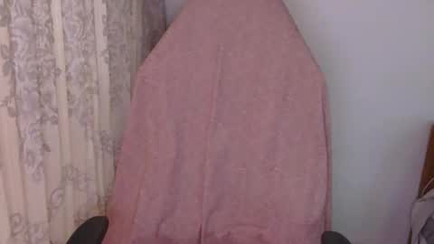 Snapshot of hasley_bbylee chatting on May 13, 2026, 3:42 pm lady online show from May 13, 2026, 3:42 pm