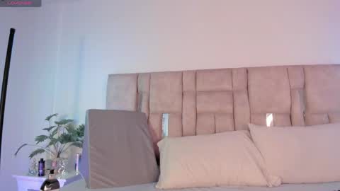 hasret_sesim online show from May 2, 2026, 4:50 am