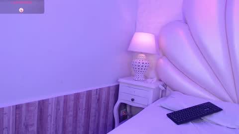 Snapshot of hatsajones chatting on September 27, 2025, 5:34 am hatsajones online show from September 27, 2025, 5:34 am