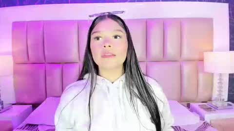 Snapshot of hatsajones chatting on January 17, 2026, 4:17 am hatsajones online show from January 17, 2026, 4:17 am