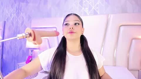 Snapshot of hatsajones chatting on March 6, 2026, 4:31 am hatsajones online show from March 6, 2026, 4:31 am