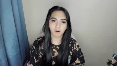 Snapshot of hawadiha chatting on February 14, 2026, 1:57 am LIX online show from February 14, 2026, 1:57 am