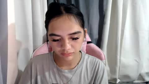 Snapshot of hawadiha chatting on July 10, 2026, 4:53 pm LIX online show from July 10, 2026, 4:53 pm
