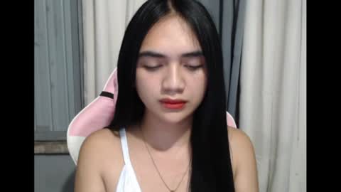 Snapshot of hawadiha chatting on July 13, 2026, 4:21 pm LIX online show from July 13, 2026, 4:21 pm