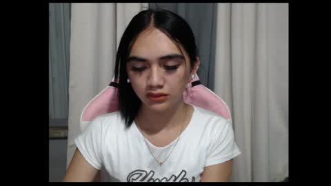 Snapshot of hawadiha chatting on July 17, 2026, 6:57 pm LIX online show from July 17, 2026, 6:57 pm