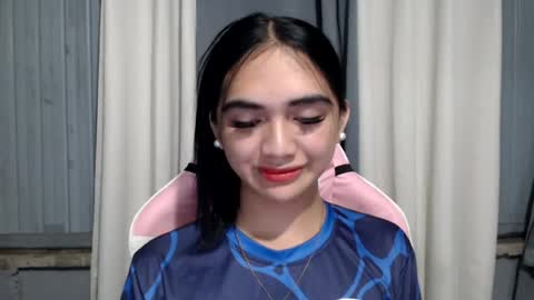 Snapshot of hawadiha chatting on July 23, 2026, 4:27 pm LIX online show from July 23, 2026, 4:27 pm