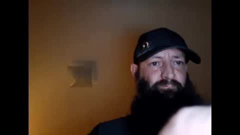 Snapshot of hawktalon007 chatting on October 20, 2025, 10:27 am Robert online show from October 20, 2025, 10:27 am