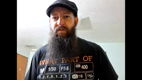 Snapshot of hawktalon007 chatting on November 28, 2025, 1:52 am Robert online show from November 28, 2025, 1:52 am