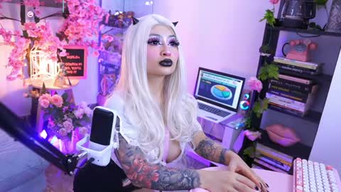  Hayami Dai  online show from April 25, 2026, 1:19 am