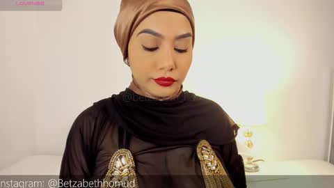 Hayat online show from February 6, 2026, 9:29 pm